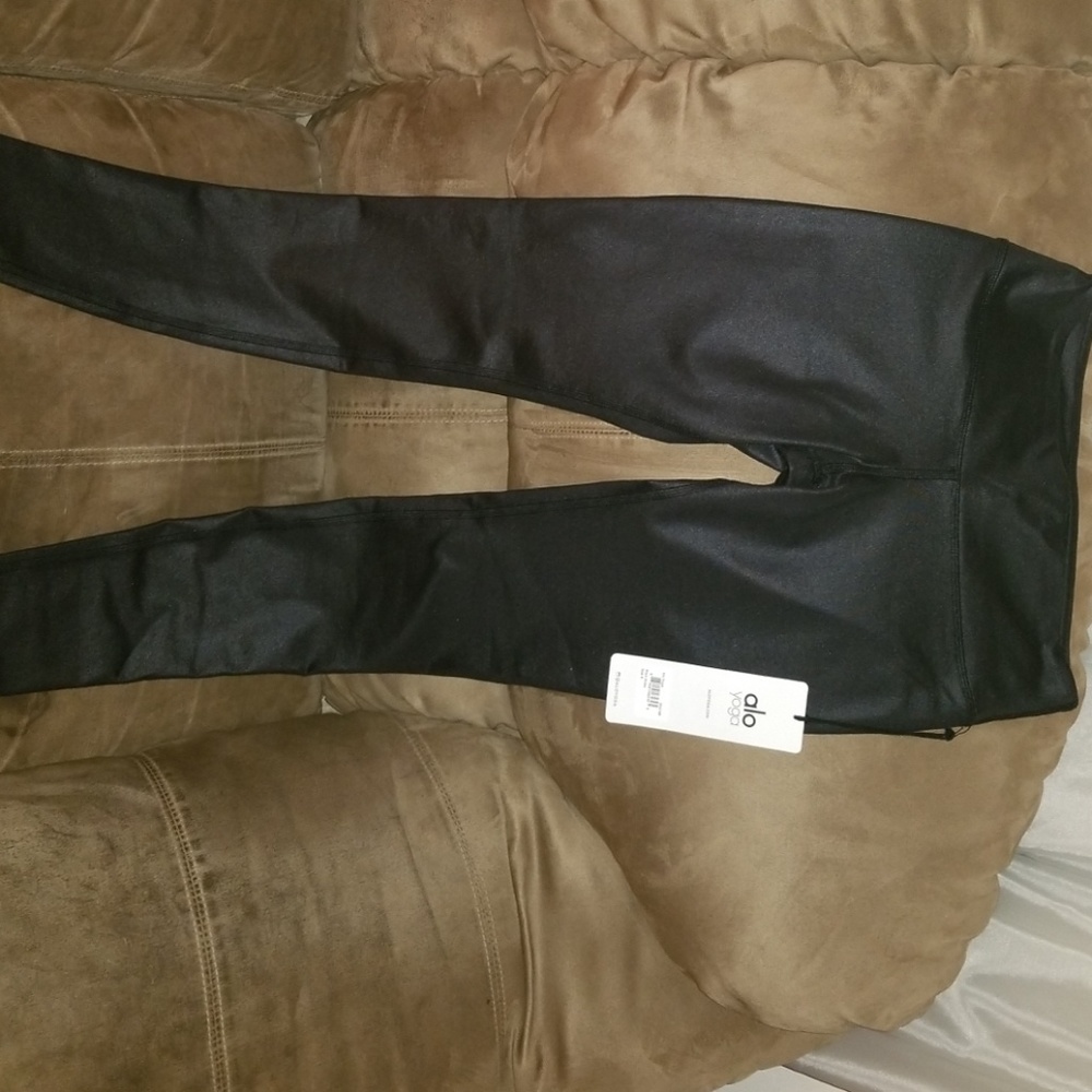 ALO Yoga airbrush leggings black glossy S